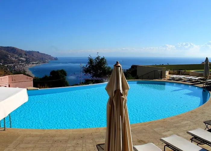 Taormina Lux Apartment - Taormina Holidays