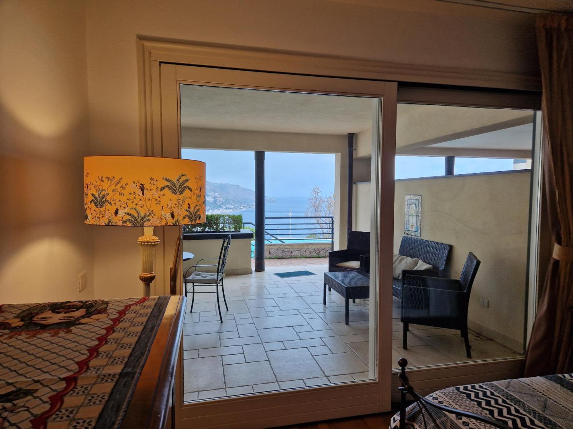 Lux & Elite - Holidays Apartamento Taormina